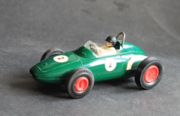 Stabo-Car BRM British Racing Motor Formel I 1965 Rennbahnmodell mit Motor (7915)